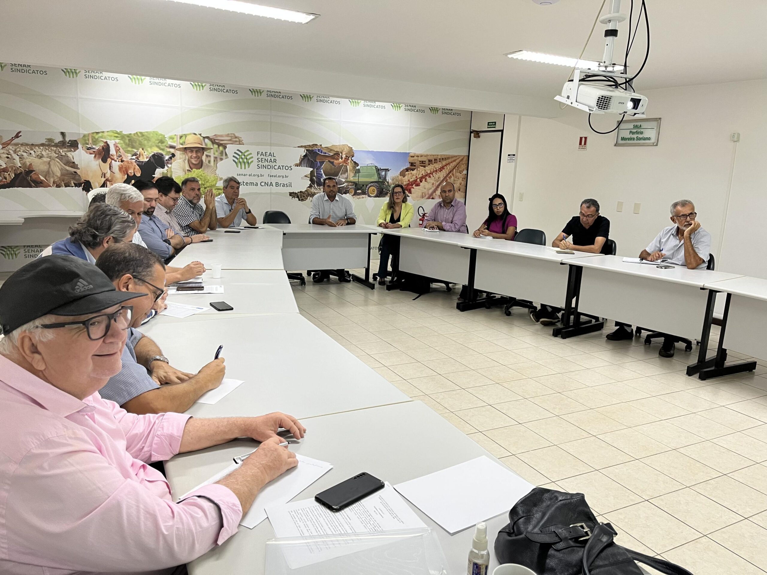 Governo de Alagoas reativa Câmara Setorial da Cadeia Produtiva do Leite e Derivados